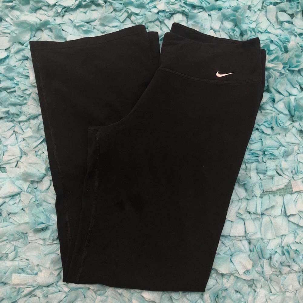 Large Nike yoga pants